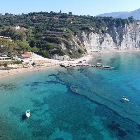 Kleismata Sleeps 6 Willa